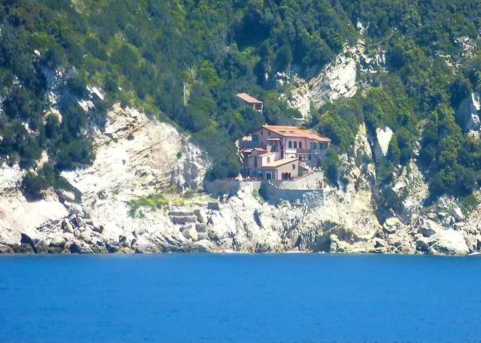 In Nisporto With Private Sea Access