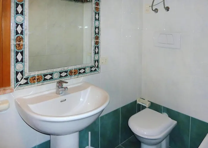 Апартаменты In Nisporto With Private Sea Access *